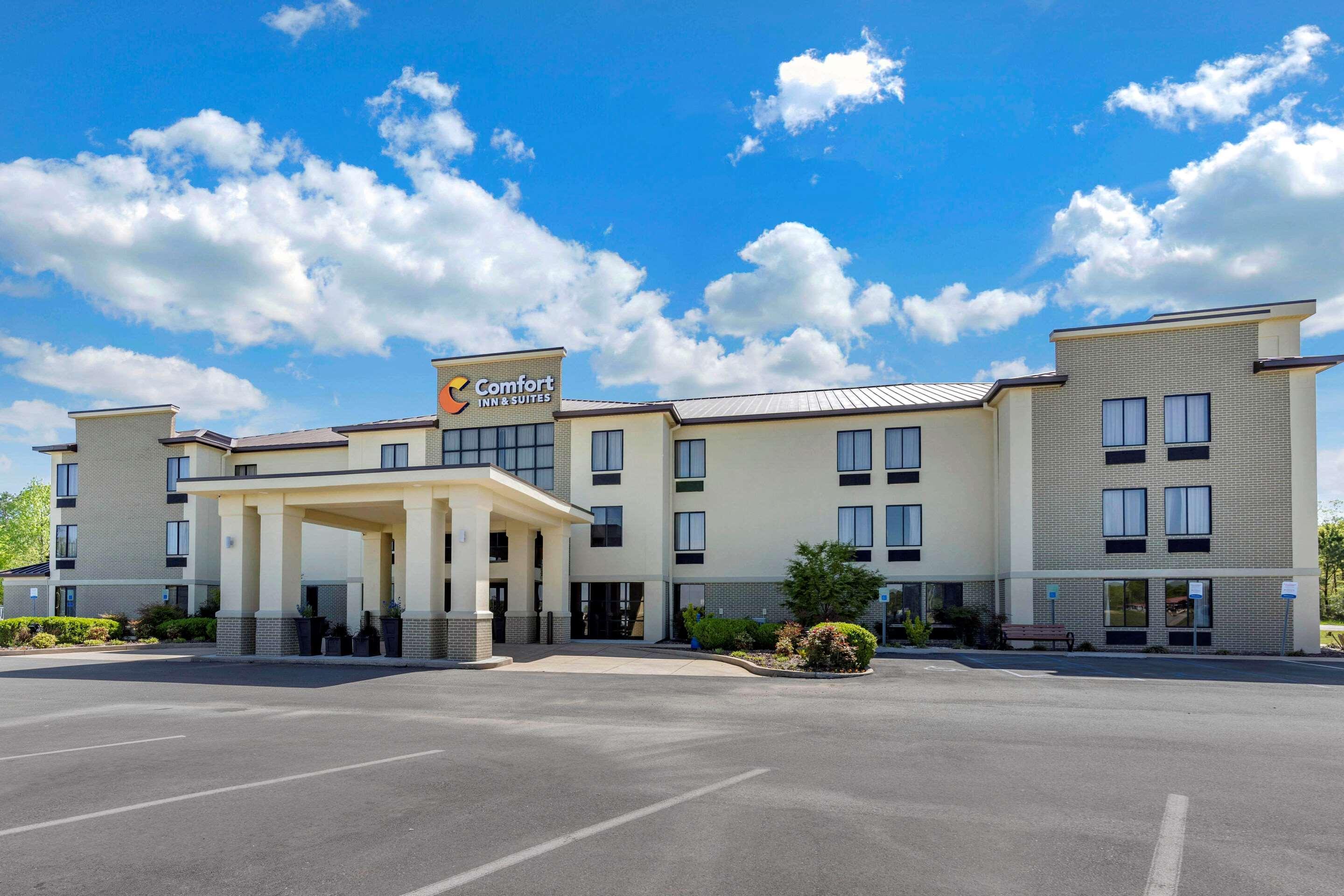 Comfort Inn & Suites Lincoln Exterior photo